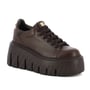 Zobacz również: Brązowe sneakersy na platformie CARINII--B10076-T82-000-000-G75